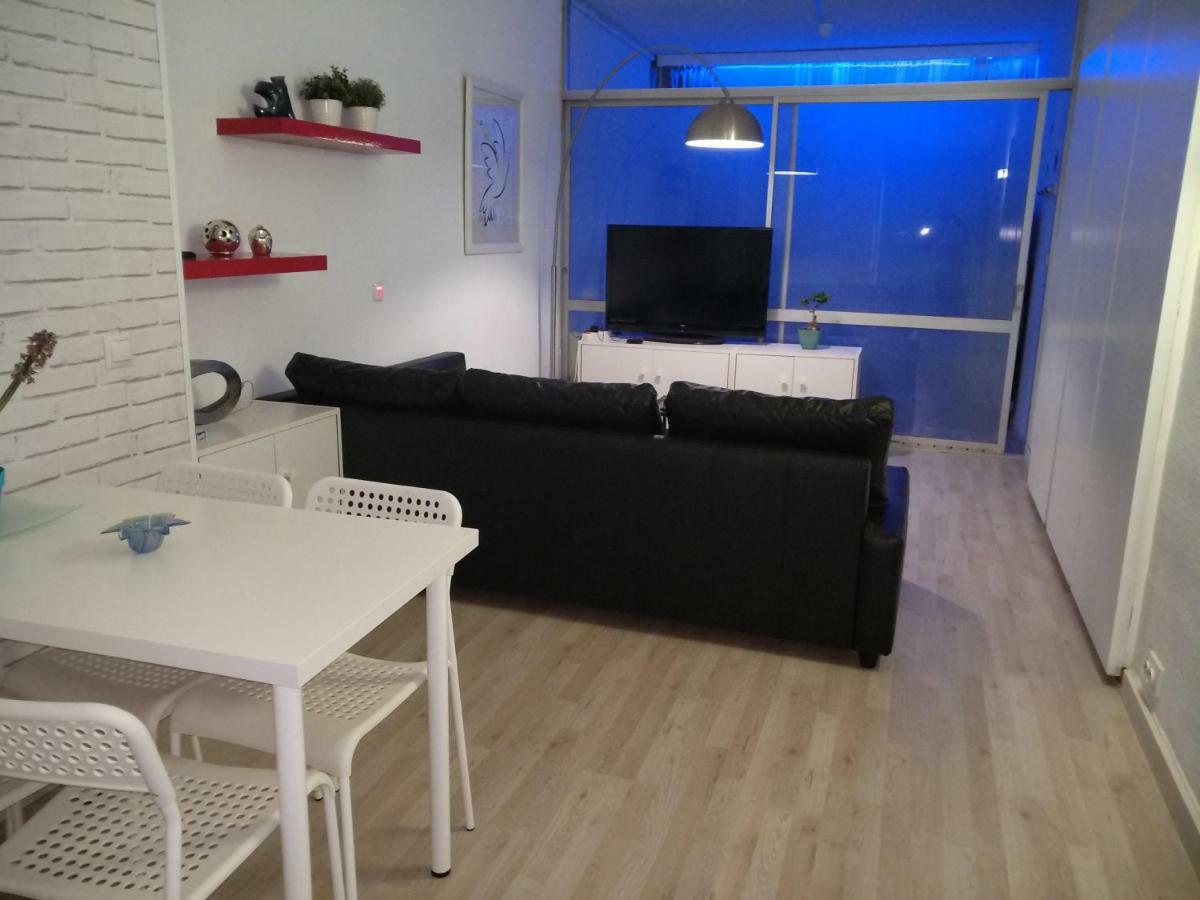 Moderno Apartamento Torremolinos Centro Apartment Exterior photo